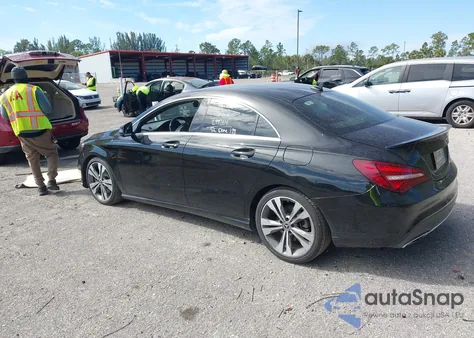 2019 Mercedes-Benz Cla 250 z USA, uszkodzony, nr VIN WDDSJ4EB6KN752269